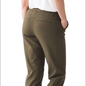 lulu lemon City Trek Trouser. Size 8